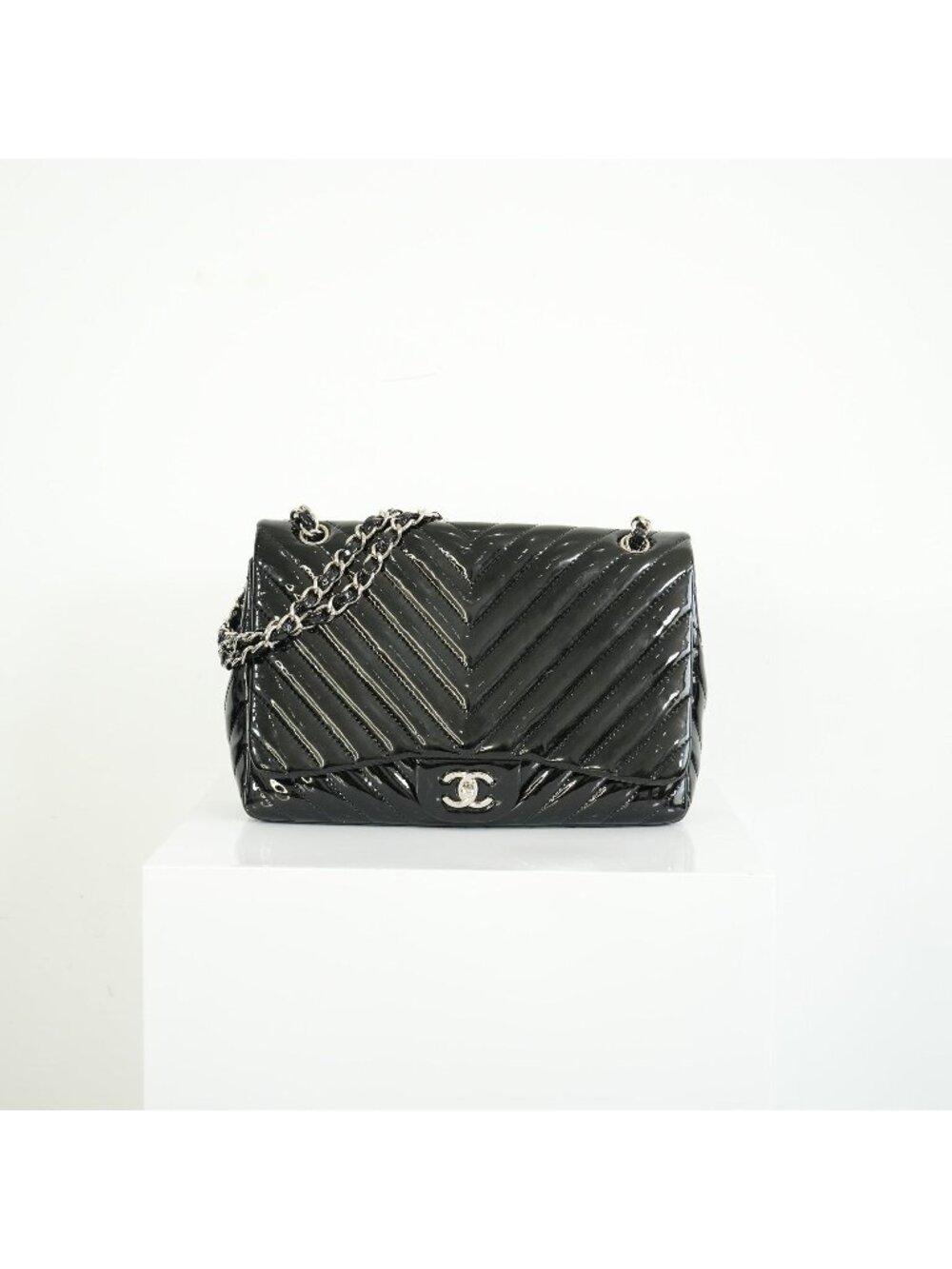 Chanel Jumbo Classic Chevron Patent Leather Single Flap Bag